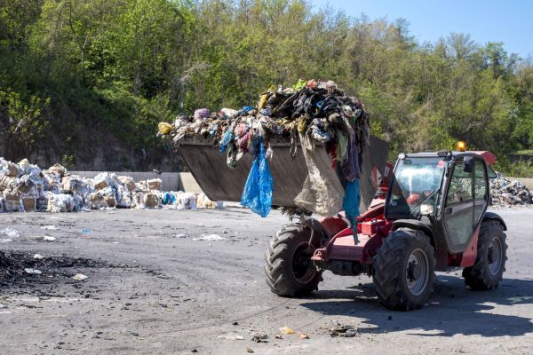 Gérer les déchets d'un chantier à Marseille