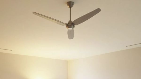 Ventilateur de plafond : ce qui distingue un bon modèle d'un modèle bruyant